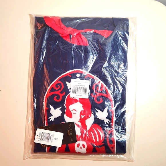 ❤️NWT VINTAGE TORRID SNOW WHITE CHIFFON TIE BOW DETAIL PULLOVER SWEATER DISNEY - Picture 6 of 11